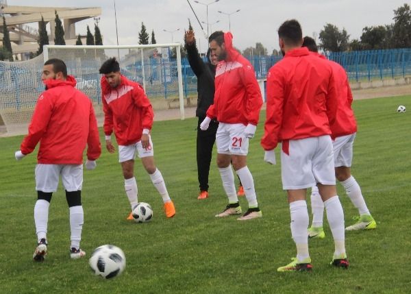 من تدريبات المنتخب التونسي 