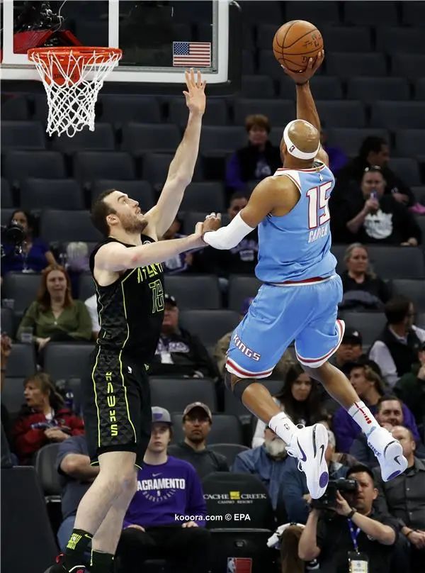 ?i=epa%2fbasketball%2f2018-03%2f2018-03-23-06622408_epa
