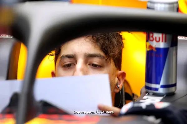 ?i=reuters%2f2018-03-23%2f2018-03-23t073154z_711917757_rc1bf843f570_rtrmadp_3_motor-f1-australia_reuters