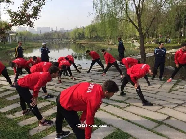 ?i=corr%2f42%2fkoo_42513