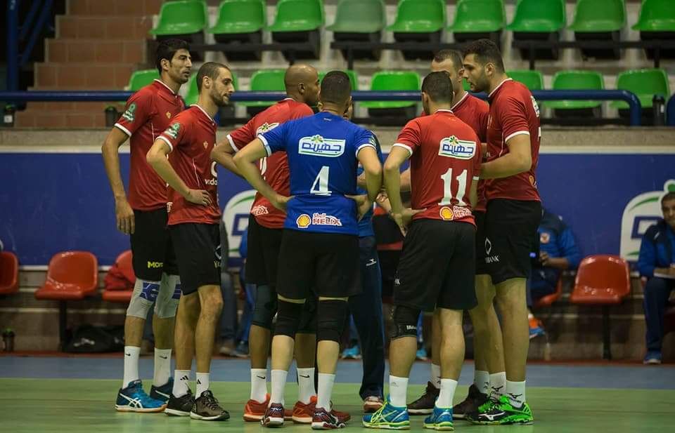 لاعبو الأهلي