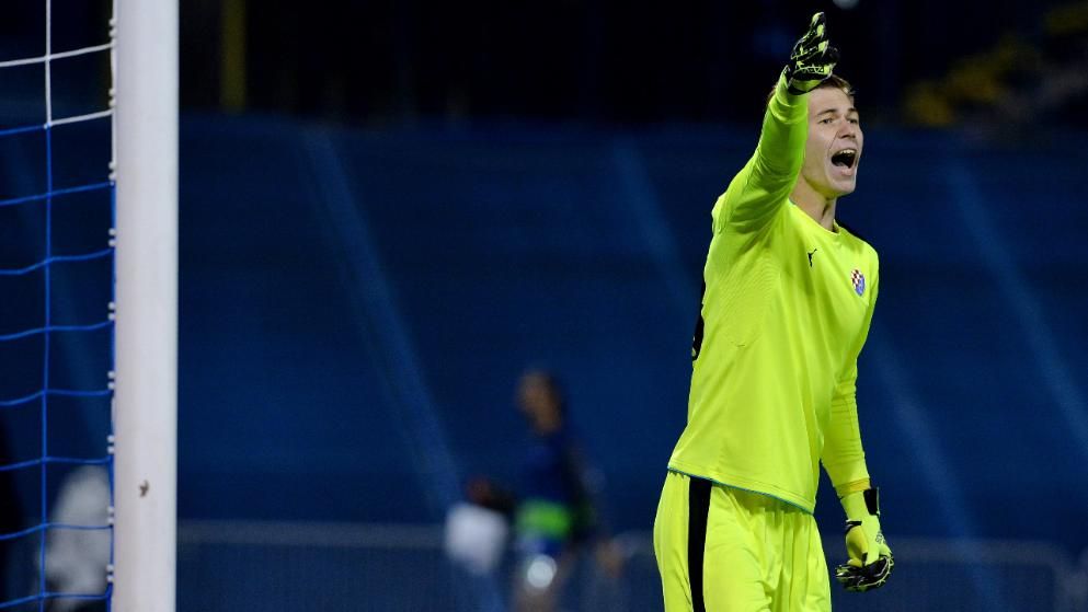  أدريان سيمبير