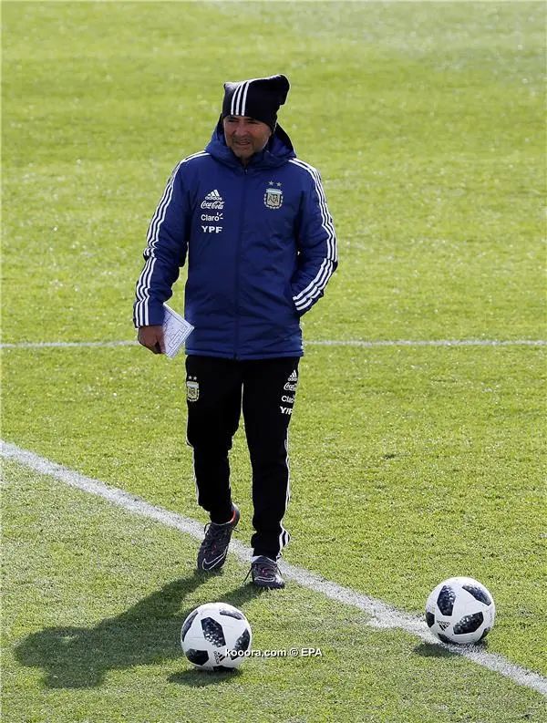 ?i=epa%2fsoccer%2f2018-03%2f2018-03-25%2f2018-03-25-06628533_epa