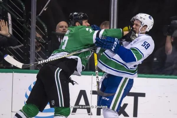 ?i=reuters%2f2018-03-26%2f2018-03-26t020336z_1509727307_nocid_rtrmadp_3_nhl-vancouver-canucks-at-dallas-stars_reuters