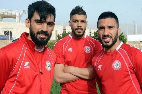 معتوق ونور منصور ومحمد حيدر في التدريبات