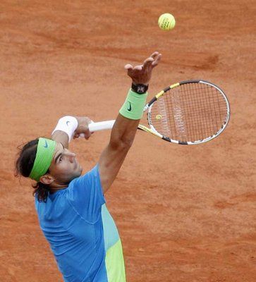 نادال يواصل انطلاقته في باريس ويتأهل للدور الرابع برولان جاروس