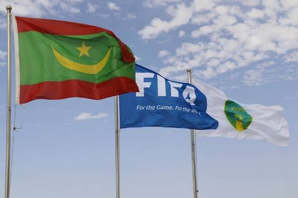 الفيفا أبدى إعجابه بالتجربة الموريتانية