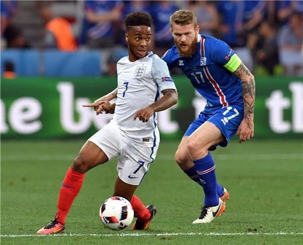 مواجهة سابقة بين إنجلترا وأيسلندا - أرشيفية