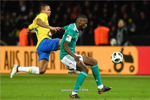 ?i=epa%2fsoccer%2f2018-03%2f2018-03-27%2f2018-03-27-06633148_epa
