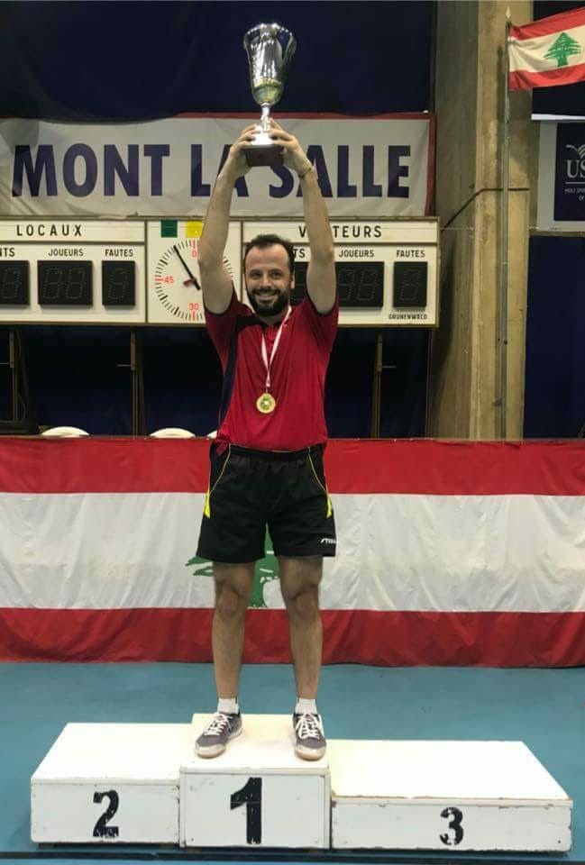 البطل روك حكيم