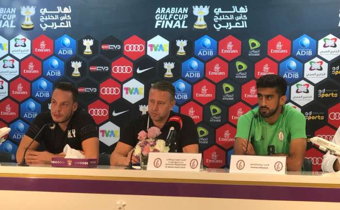 لاورينتو ريجيكامب من المؤتمر الصحفي