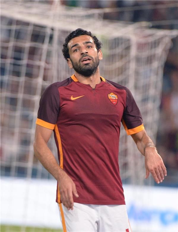 محمد صلاح بقميص روما