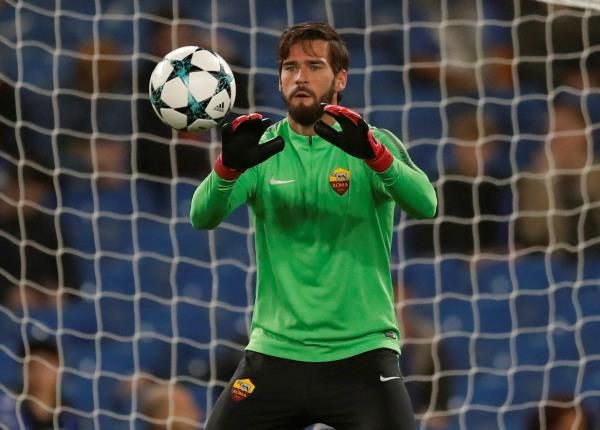 أليسون باكير