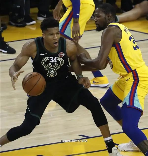 ?i=epa%2fbasketball%2f2018-03%2f2018-03-30-06636716_epa
