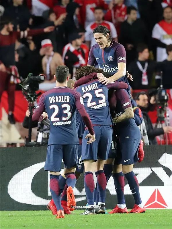 ?i=albums%2fmatches%2f1574704%2f2017-11-26-06352940_epa