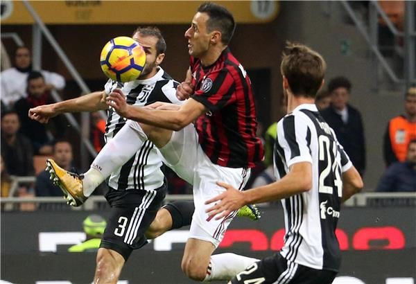 من مواجهة سابقة بين يوفنتس وميلان