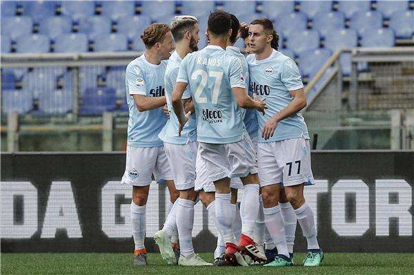 لاعبو لاتسيو