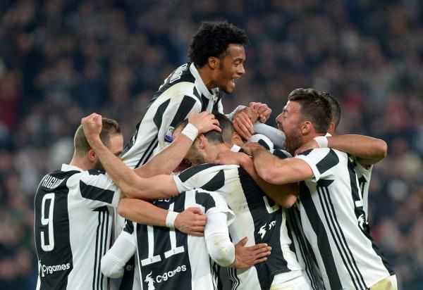 لاعبو يوفنتوس