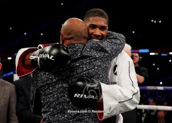 ?i=reuters%2f2018-03-31%2f2018-03-31t231714z_1899463486_rc15489172a0_rtrmadp_3_boxing-heavyweight-joshua-parker_reuters