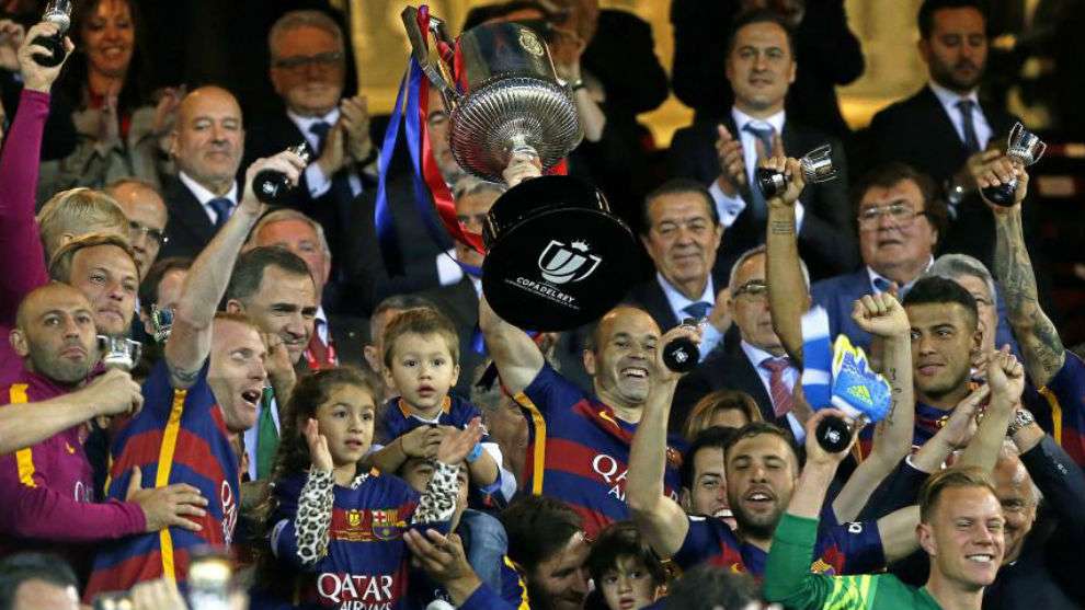 احتفالات برشلونة بكاس الملك