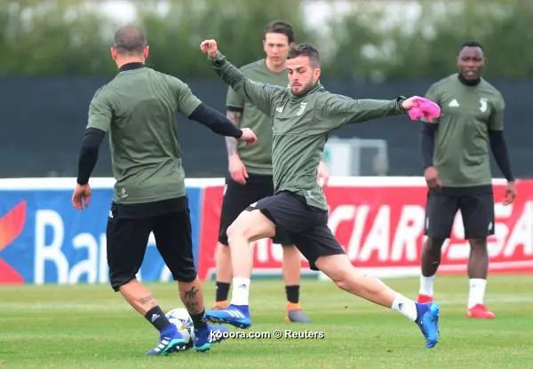 ?i=reuters%2f2018-04-02%2f2018-04-02t145028z_677764047_rc1eae564e00_rtrmadp_3_soccer-champions-juv-mad-preview_reuters