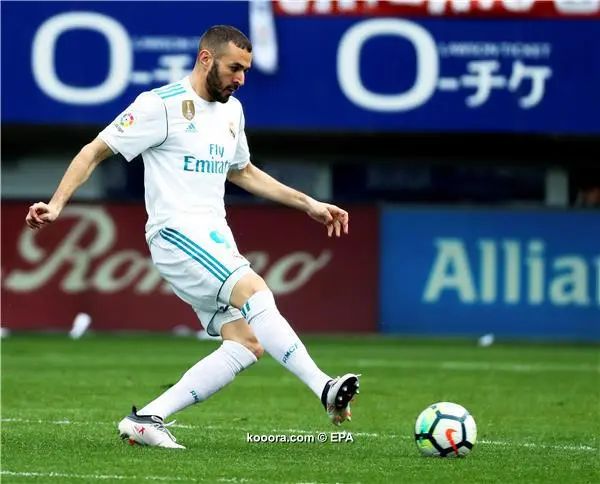 ?i=epa%2fsoccer%2f2018-03%2f2018-03-10%2f2018-03-10-06593946_epa