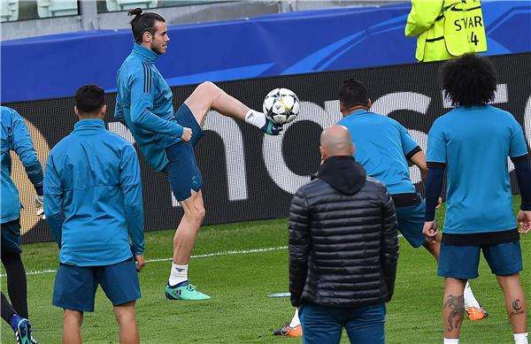 بيل بين لاعبي الريال