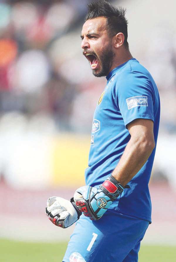 معز بن شريفية خلال كلاسيكو الصفاقسي 