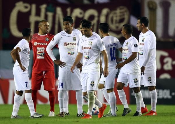 لاعبو زوليا إف سي