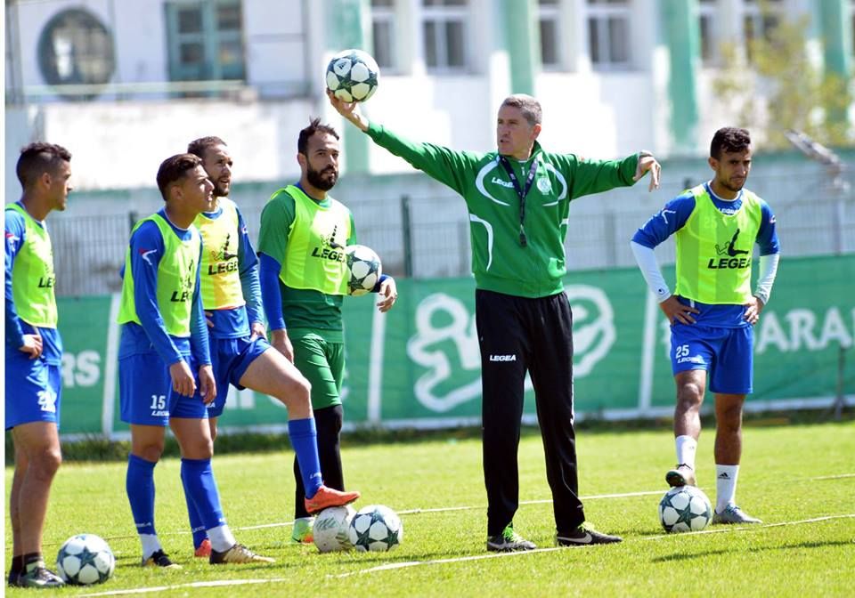 من تدريبات الرجاء - ارشيفية