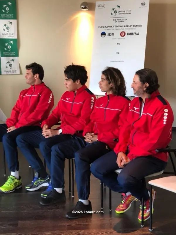 ?i=corr%2f44%2fkoo_44279