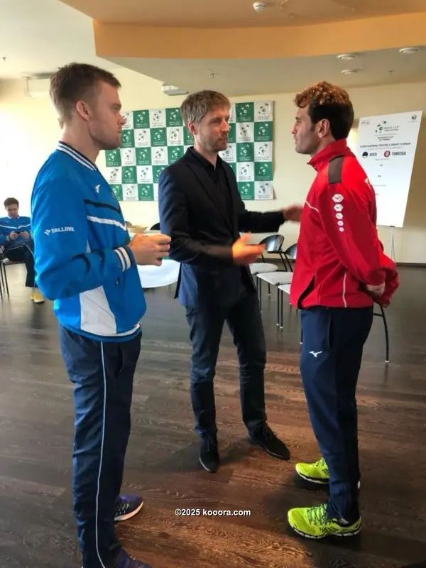 ?i=corr%2f44%2fkoo_44280