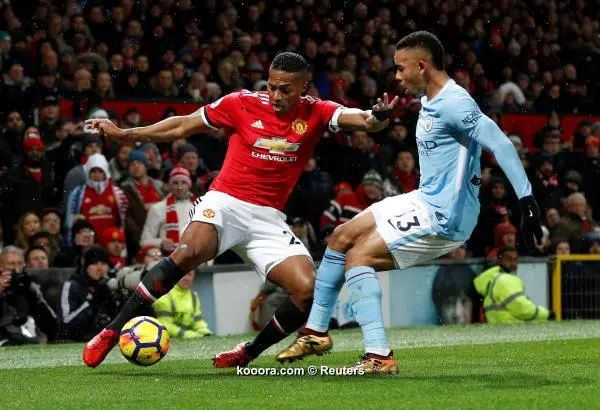 ?i=reuters%2f2017-12-10%2f2017-12-10t170002z_1498453073_rc1db434a7d0_rtrmadp_3_soccer-england-mun-mci_reuters