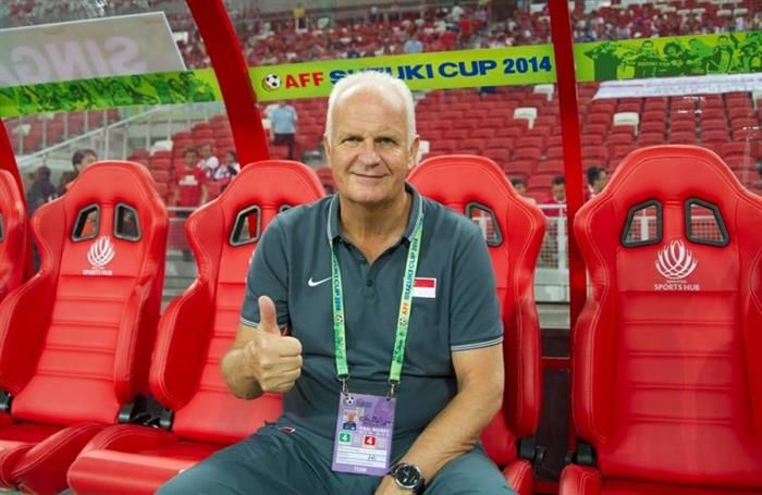  بيرند ستينج 