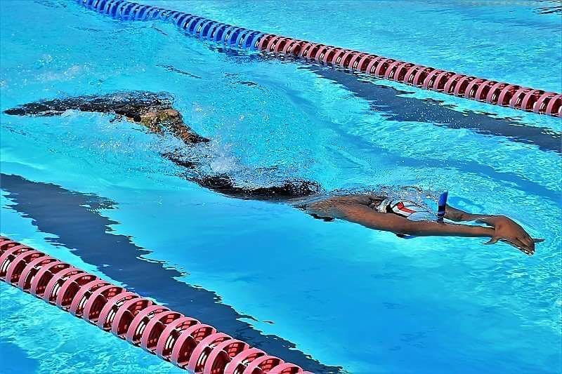 received_10156574182013646-web