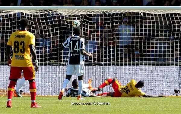 ?i=reuters%2f2018-04-07%2f2018-04-07t143846z_1841815165_rc199521f380_rtrmadp_3_soccer-italy-ben-juv_reuters