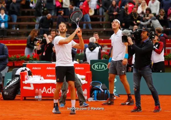 ?i=reuters%2f2018-04-07%2f2018-04-07t170825z_1073560352_rc195e5dd600_rtrmadp_3_tennis-daviscup-esp-ger_reuters