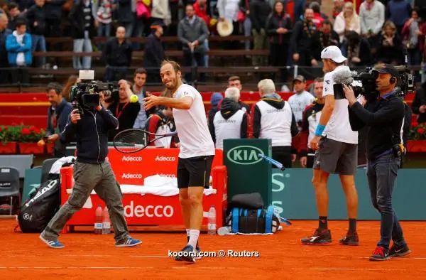 ?i=reuters%2f2018-04-07%2f2018-04-07t170701z_1712410137_rc17450e3810_rtrmadp_3_tennis-daviscup-esp-ger_reuters