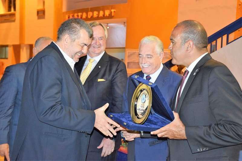 جانب من التكريم