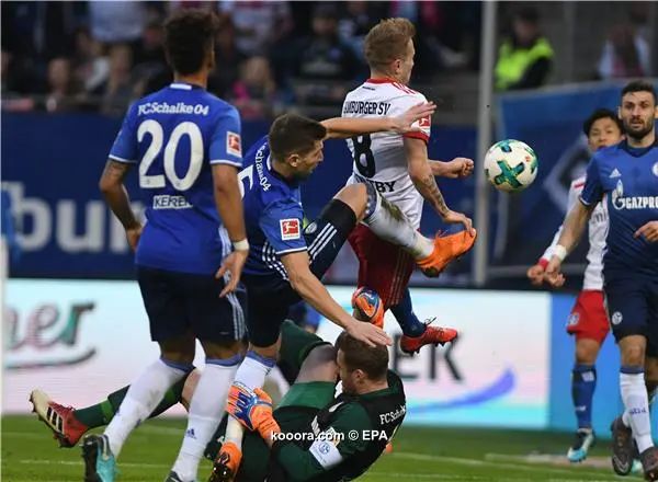 ?i=epa%2fsoccer%2f2018-04%2f2018-04-07%2f2018-04-07-06652980_epa