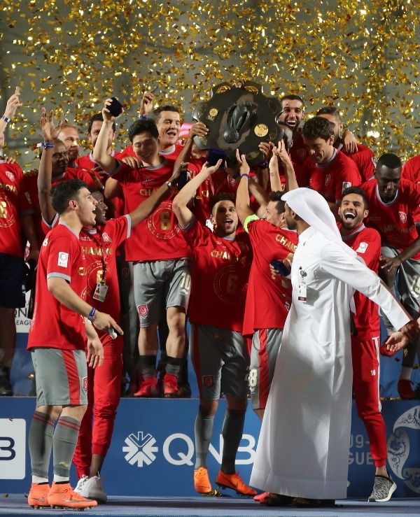 فرحة تتويج الدحيل بدرع الدوري