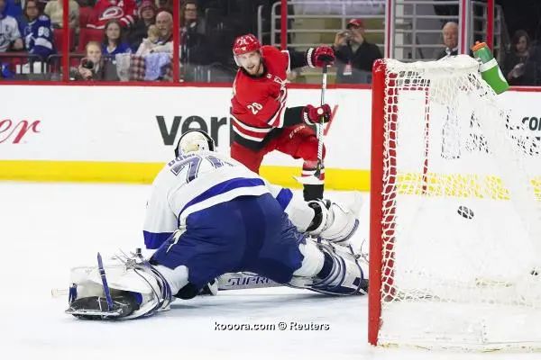 ?i=reuters%2f2018-04-08%2f2018-04-08t022347z_323046803_nocid_rtrmadp_3_nhl-tampa-bay-lightning-at-carolina-hurricanes_reuters