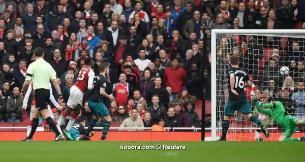 ?i=reuters%2f2018-04-08%2f2018-04-08t145653z_1731875460_rc1d08ea5500_rtrmadp_3_soccer-england-ars-sou_reuters