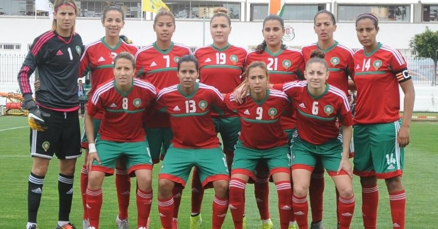 لاعبات منتخب المغرب قبل مواجهة كوت ديفوار