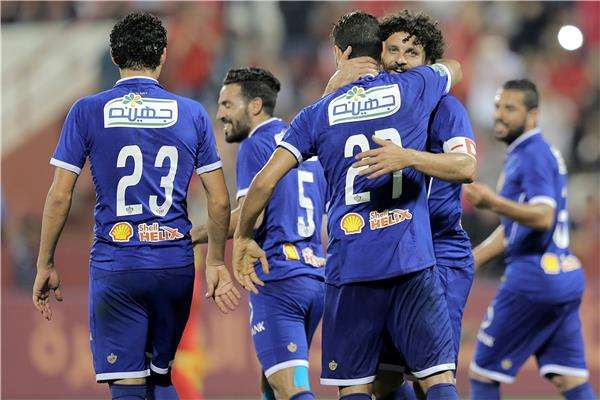 لاعبو الأهلي 