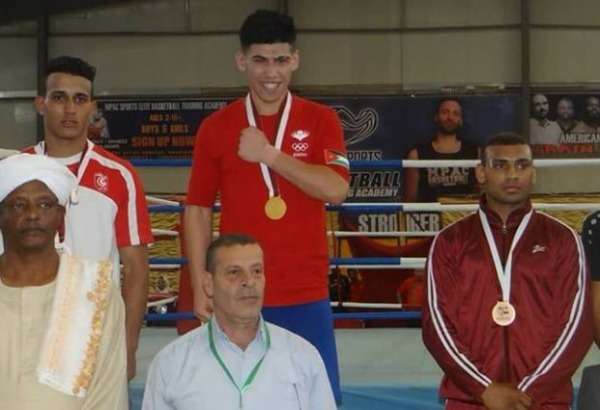 جانب من التتويج