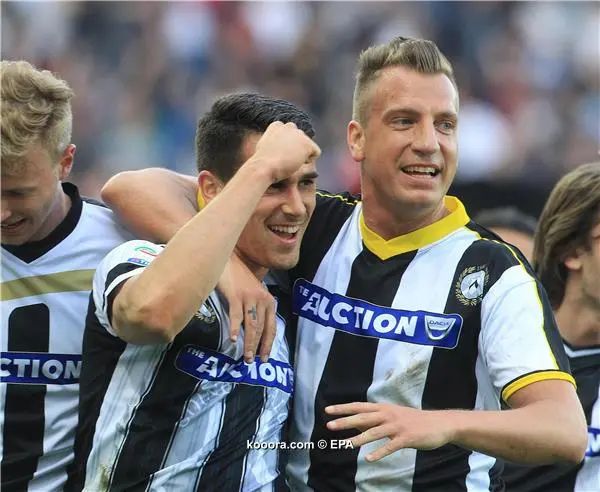 ?i=albums%2fmatches%2f1030906%2f2018-04-08-06655436_epa