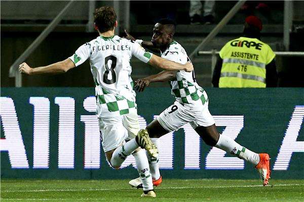 لاعبو موريرينسي