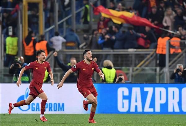  كوستاس مانولاس