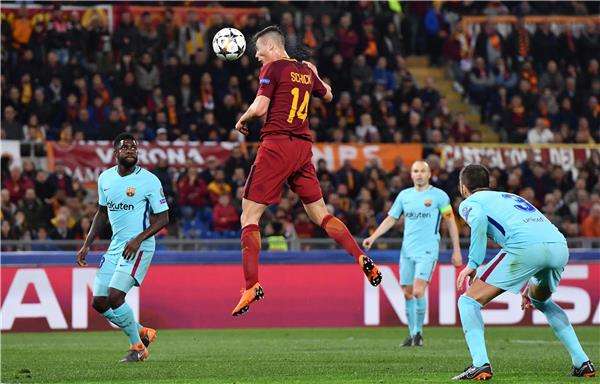 جانب من لقاء روما وبرشلونة